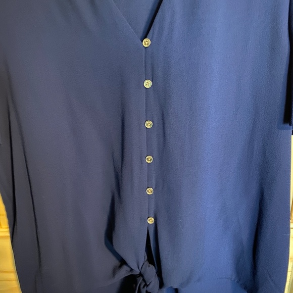 WOMANS MICHAEL KORS NAVY BLUE BUTTON UP FRONT TIE SHORT SLEEVED DRESS SHIRT MED - Picture 4 of 6